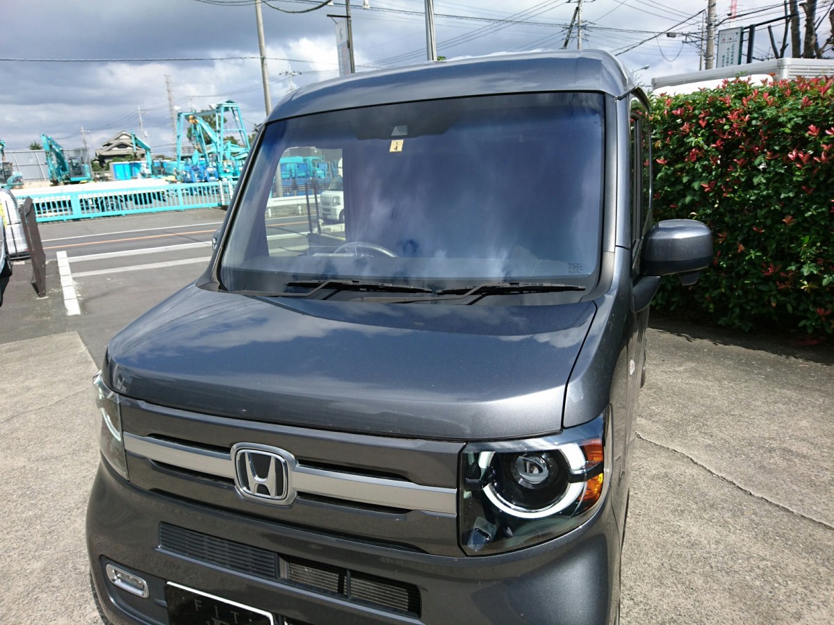N-VANコートテクト装着… | フロントガラス交換 ボディーコーティング ...