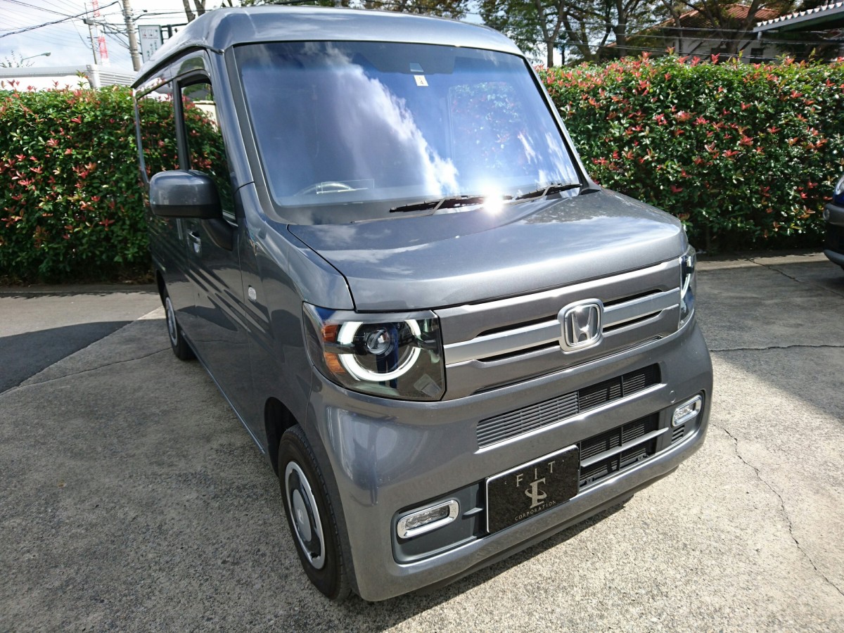 N-VANコートテクト装着… | フロントガラス交換 ボディーコーティング ...