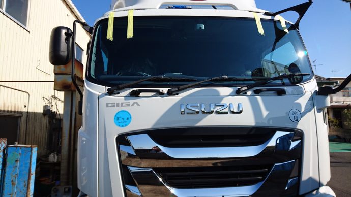 ISUZU ガラス交換 後編